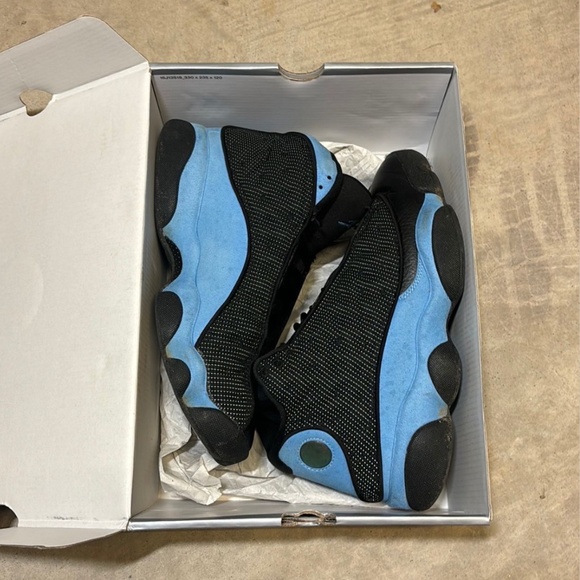 SIZE 9M AIR JORDAN 13 RETRO "Black University Blue" | Pre Owned, OG Box - Picture 1 of 1